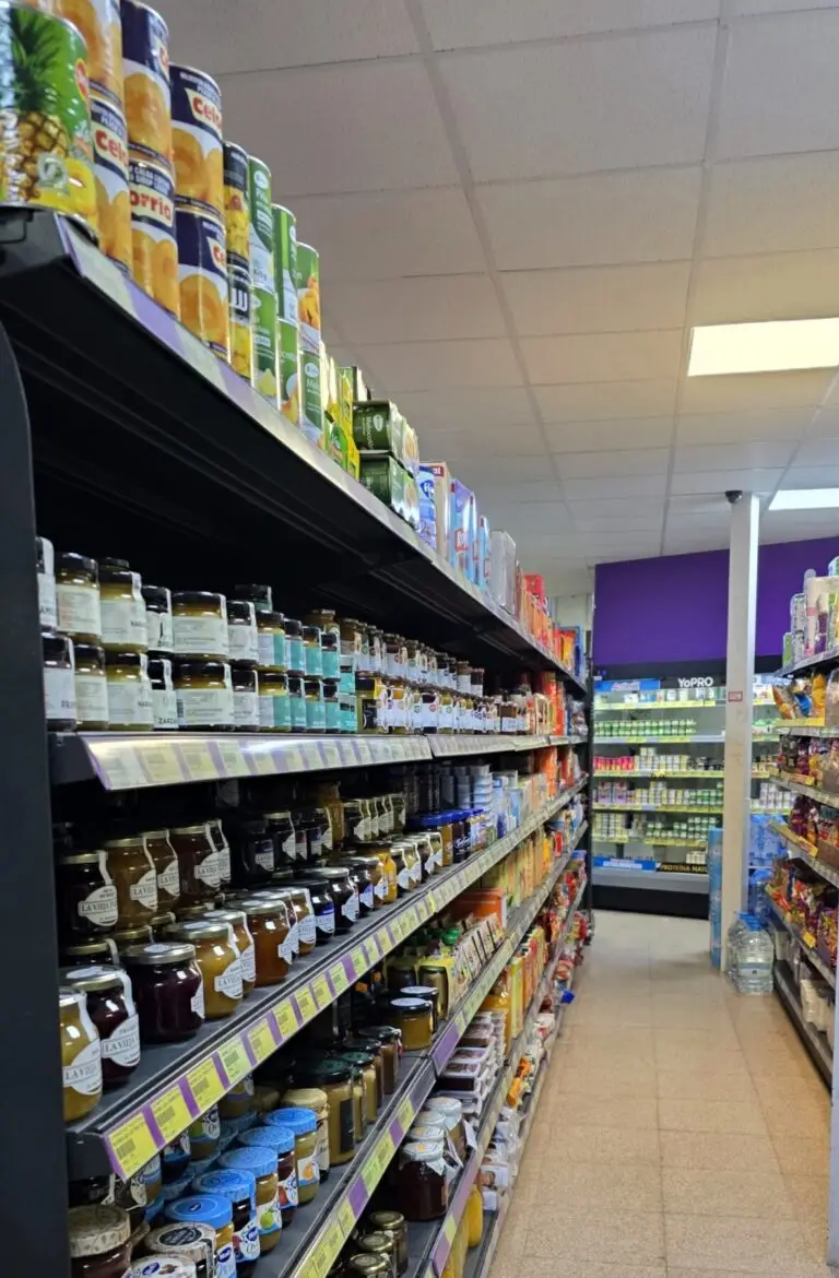 Supermercados J Ramon de las Heras pasillo 1